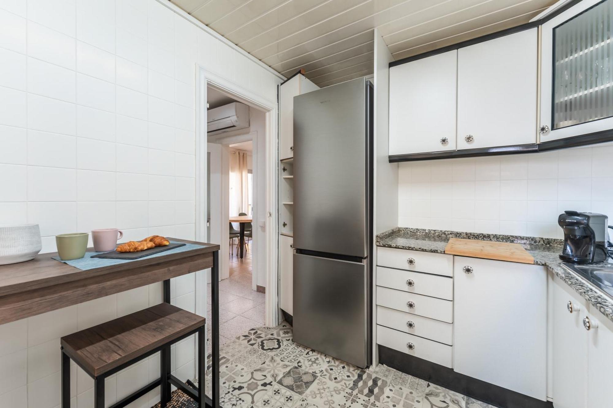Feel Welcome Barcelona 10 Cornellà de Llobregat Eksteriør billede